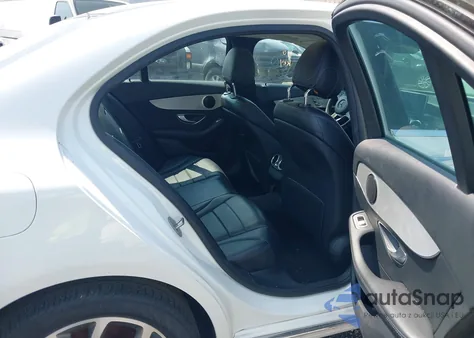 2017 Mercedes-Benz C 300 4Matic/Luxury 4Matic/Sport 4Matic from USA, damaged, VIN 55SWF4KB2HU204504